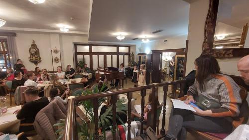 8.12.2025 CAFÉ MOZART